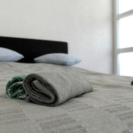 Stan Na Dan 1, Sarajevo Apartamento Exterior foto