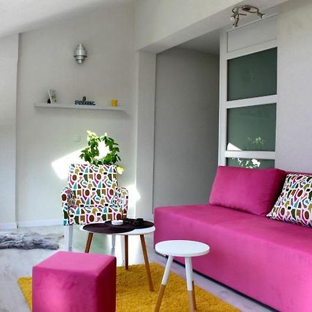 Stan Na Dan 1, Sarajevo Apartamento Exterior foto
