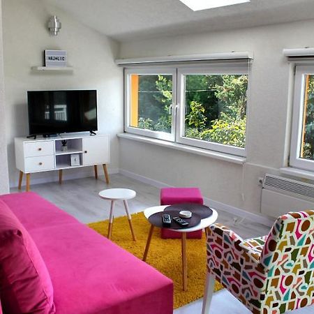 Stan Na Dan 1, Sarajevo Apartamento Exterior foto